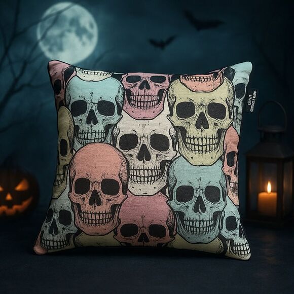 🖤 Spooky-Chic Skull Pillow – Well Dressed Home IMC – Halloween Decor 🖤 NEW - Picture 1 of 4